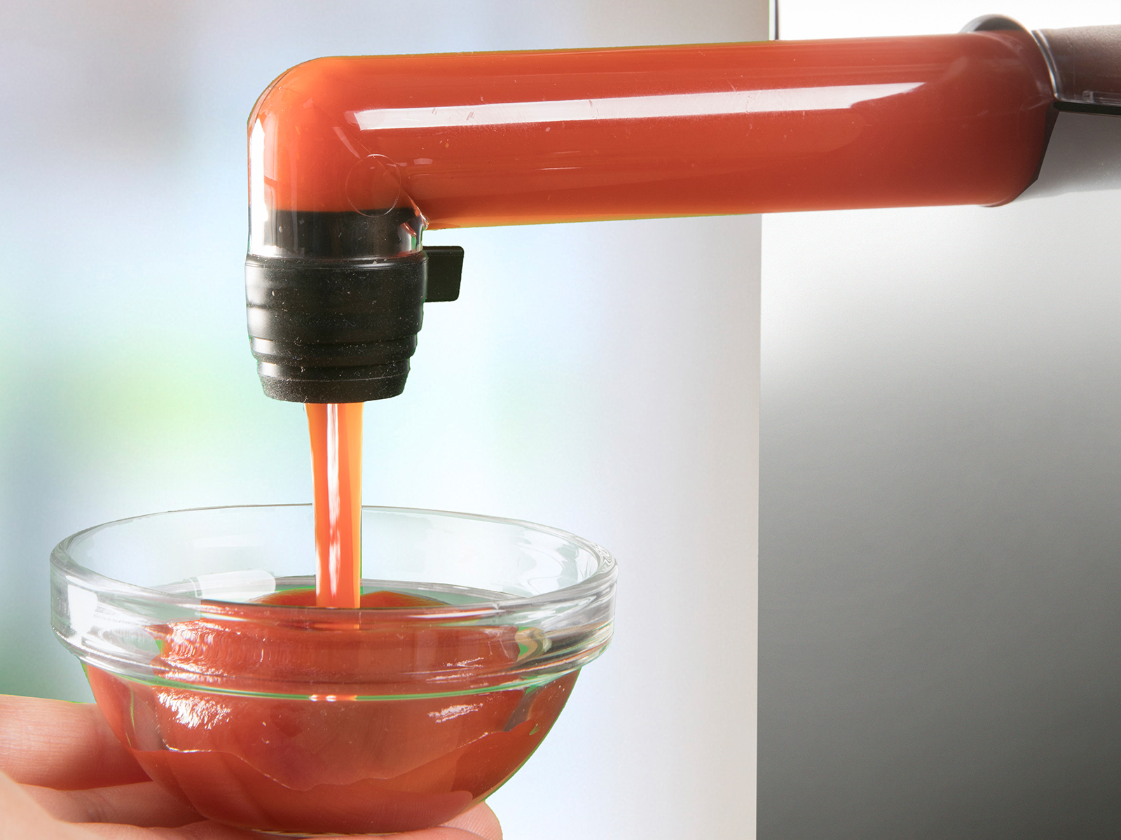 Detailed pump and ketchup image